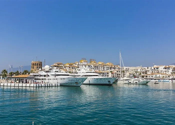 Puerto Banus Frontline Apartment With Amazing Sea Views