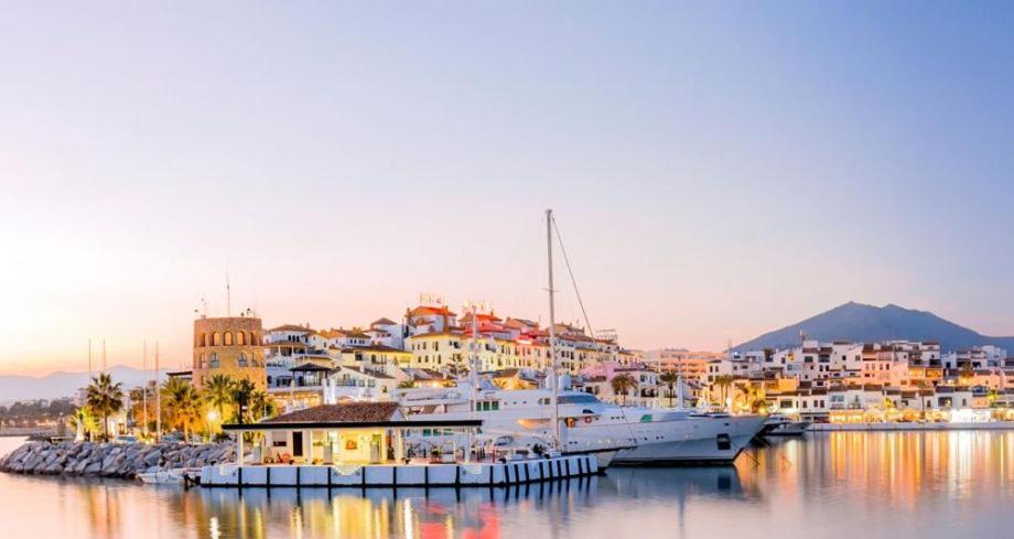Apartament Puerto Banus Frontline With Amazing Sea Views