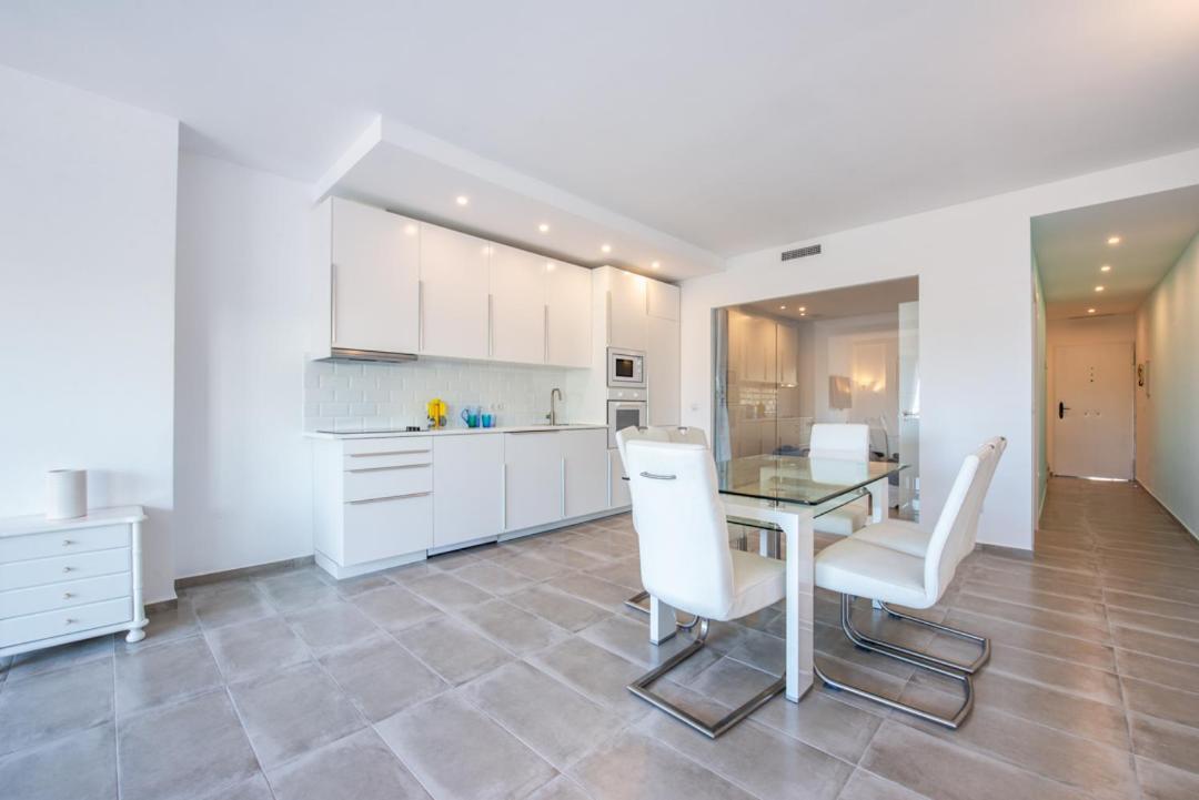 Apartament Puerto Banus Frontline With Amazing Sea Views *